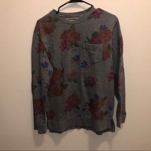 Rosey pullover
